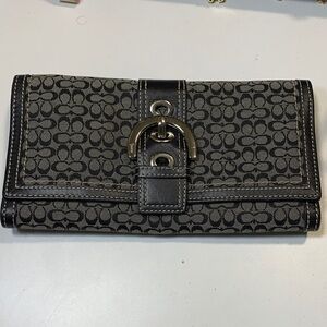 Coach Black and Gray Patterned Wallet